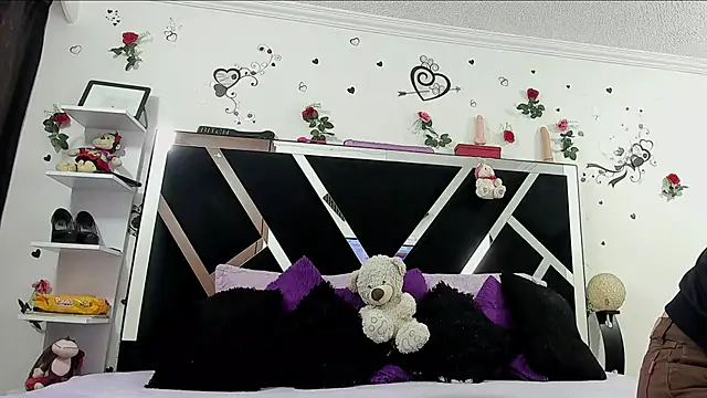 thedream girls online show from October 2025 12:04:01 PM