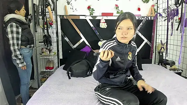 thedream girls online show from December 2025 12:15:02 PM