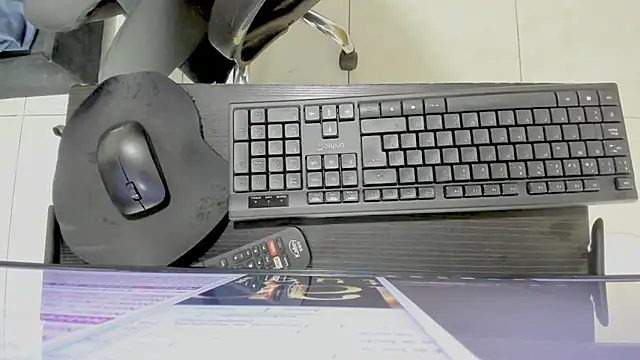 Snapshot of Rachell_28 chatting on December 2024 09:08:02 PM Rachell 28 online show from December 2024 09:08:02 PM