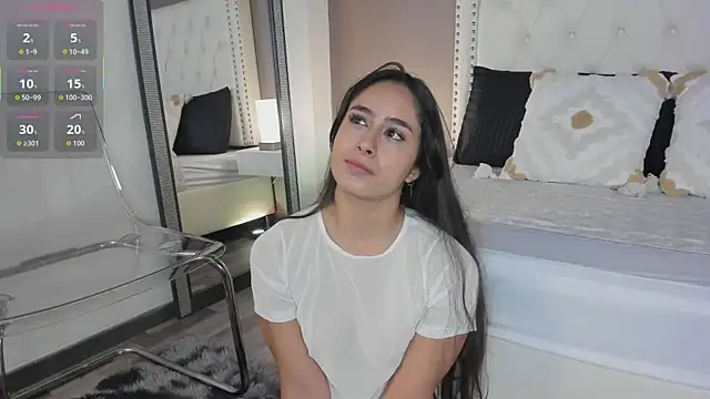 Snapshot of Julia_Martinez_ chatting on May 2026 11:37:02 AM Julia Martinez online show from May 2026 11:37:02 AM