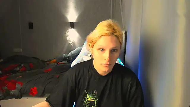 Kleo Godde online show from October 2025 11:14:01 PM