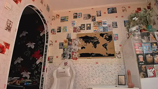 Kleo Godde online show from April 2026 06:52:01 AM