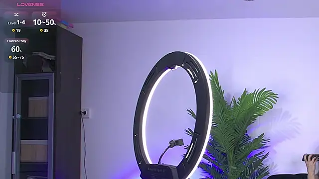 AgnesAlexis online show from February 2026 11:54:01 AM