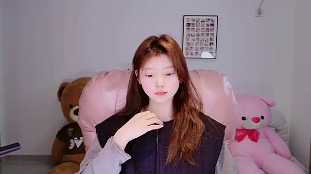 yangyang-1115 online show from March 2026 04:18:01 AM