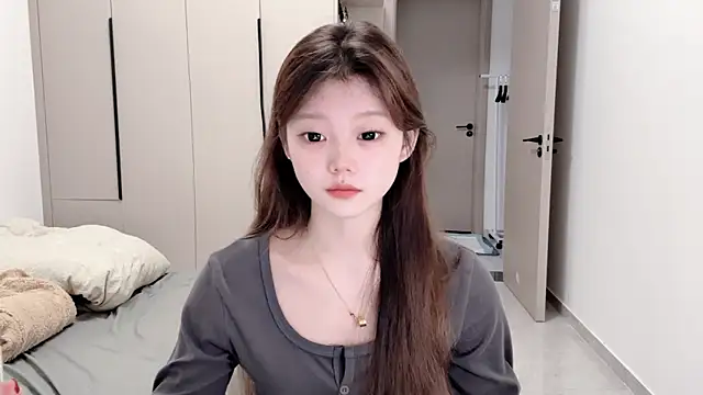 yangyang-1115 online show from October 2025 04:54:01 AM