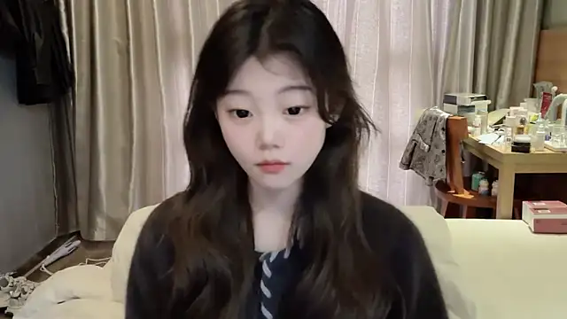 yangyang-1115 online show from March 2025 08:38:01 AM