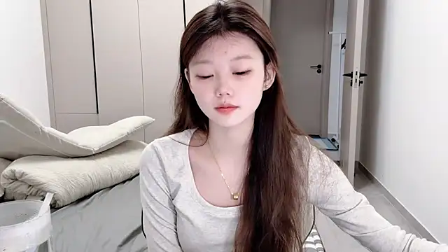 yangyang-1115 online show from October 2025 04:57:02 AM