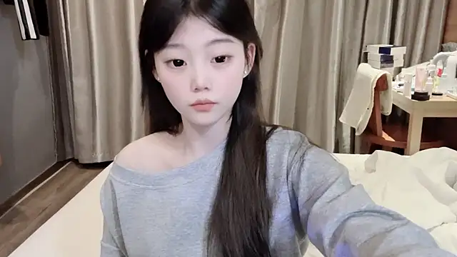 yangyang-1115 online show from February 2025 09:47:01 AM