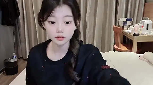 yangyang-1115 online show from February 2025 08:17:01 AM