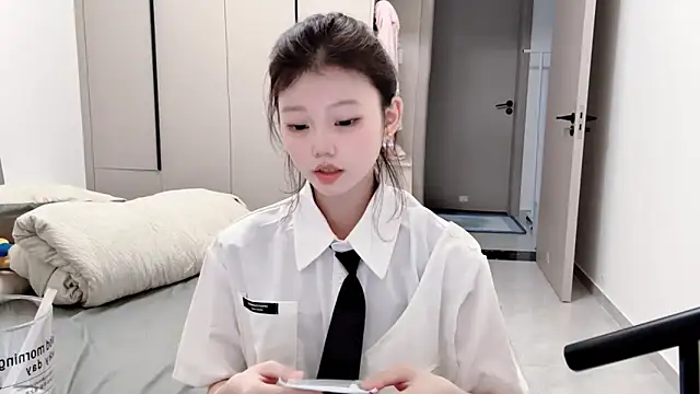 yangyang-1115 online show from October 2025 03:46:01 PM