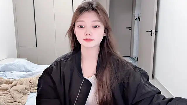 yangyang-1115 online show from October 2025 04:44:01 AM