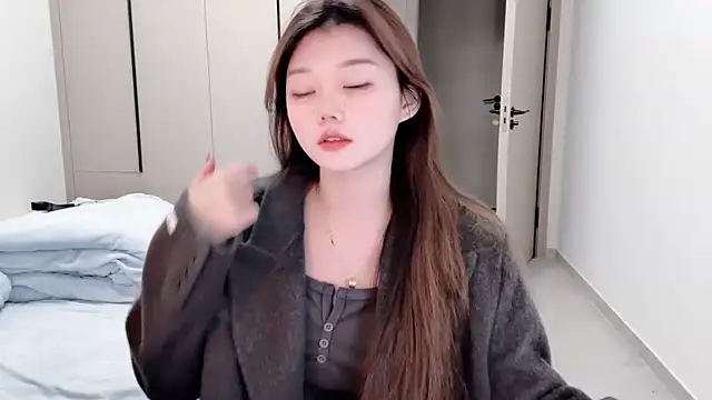 yangyang-1115 online show from November 2025 04:16:01 AM