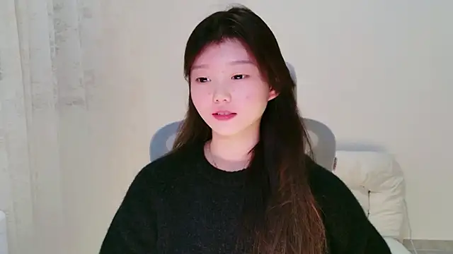 yangyang-1115 online show from November 2025 04:39:01 AM