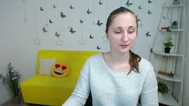 MichelLeee online show from March 2026 12:11:02 PM