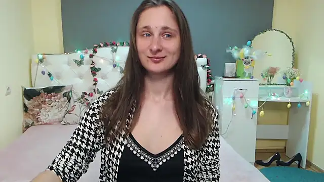 MichelLeee online show from April 2026 11:28:02 AM