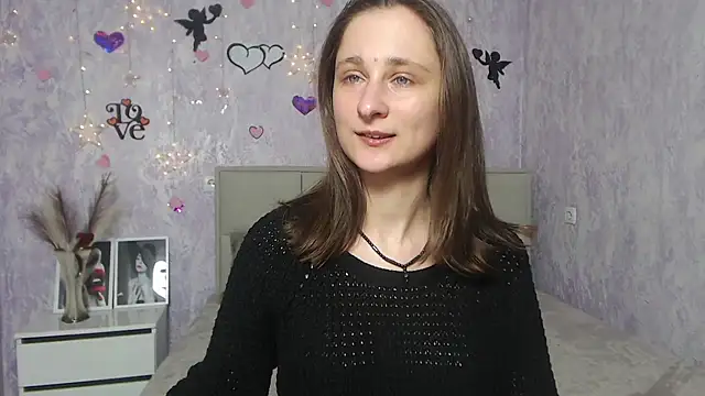 Snapshot of MichelLeee chatting on February 2025 12:04:02 PM MichelLeee online show from February 2025 12:04:02 PM
