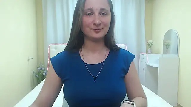 Snapshot of MichelLeee chatting on May 2026 11:52:01 AM MichelLeee online show from May 2026 11:52:01 AM