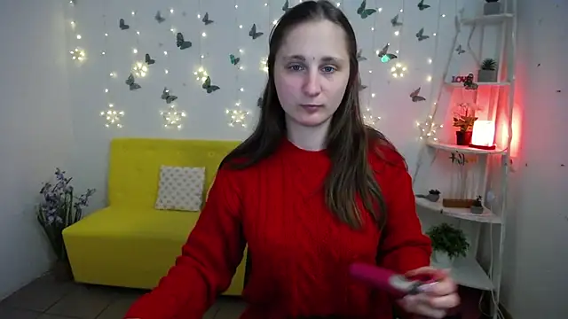 Snapshot of MichelLeee chatting on April 2026 11:35:01 AM MichelLeee online show from April 2026 11:35:01 AM
