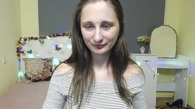 MichelLeee online show from March 2026 12:13:01 PM