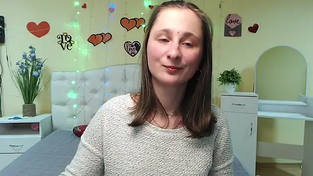 Snapshot of MichelLeee chatting on February 2025 03:09:01 PM MichelLeee online show from February 2025 03:09:01 PM