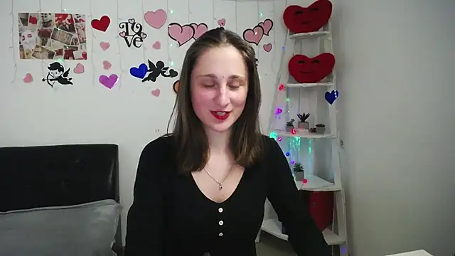 Snapshot of MichelLeee chatting on February 2025 03:15:02 PM MichelLeee online show from February 2025 03:15:02 PM
