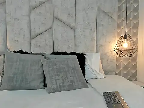 AshleyHill2 online show from January 2026 02:18:02 AM