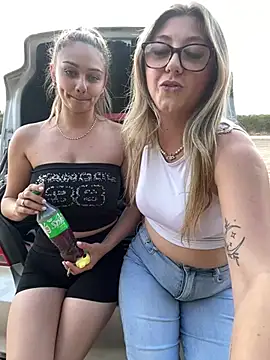 badlills201 online show from July 2026 04:04:02 PM