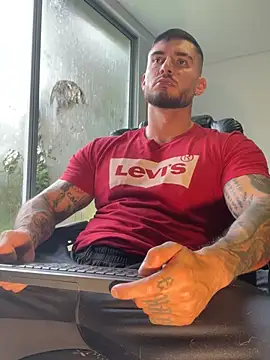 DimitriSullivan  online show from April 2026 01:23:02 PM