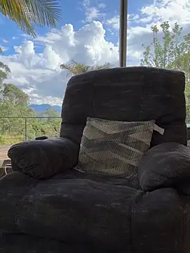 DimitriSullivan  online show from October 2025 08:29:01 PM