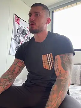 DimitriSullivan  online show from May 2026 02:32:02 PM