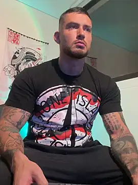 DimitriSullivan  online show from May 2026 01:16:02 AM