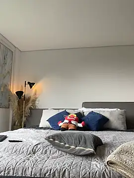 DimitriSullivan  online show from February 2026 01:19:01 PM