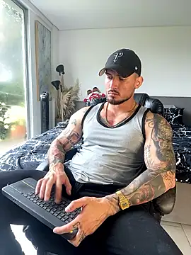 DimitriSullivan  online show from January 2026 01:48:01 PM