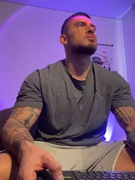 DimitriSullivan  online show from June 2026 02:44:01 PM
