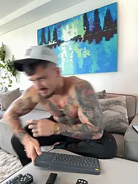 DimitriSullivan  online show from September 2025 09:32:02 PM