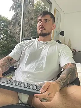 DimitriSullivan  online show from January 2026 08:35:01 PM