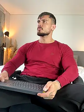 DimitriSullivan  online show from January 2026 01:17:02 PM