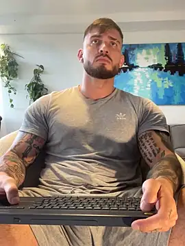 DimitriSullivan  online show from February 2026 01:44:02 PM