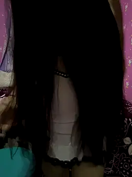 Velyn 18 online show from December 2025 03:27:02 PM