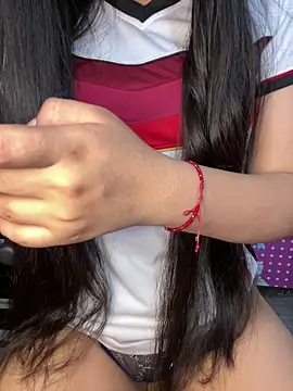 Velyn 18 online show from March 2026 04:56:02 AM