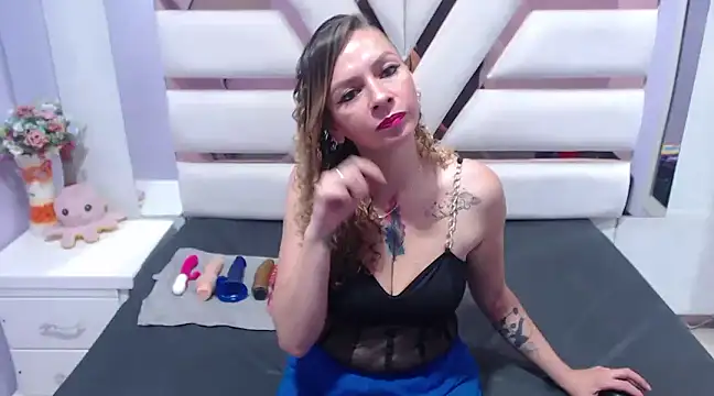 Snapshot of alaha_evans chatting on March 2025 06:05:02 AM alaha evans online show from March 2025 06:05:02 AM