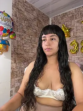Lady Rey online show from April 2026 01:43:01 AM