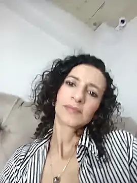 AriannaRussell  online show from March 2026 12:54:02 PM