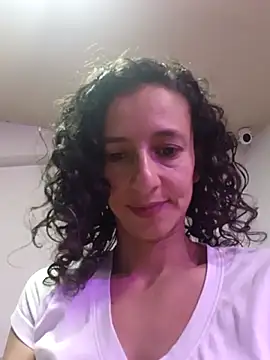 AriannaRussell  online show from June 2026 01:17:02 PM
