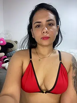 Snapshot of Leyna_Kenet chatting on December 2024 07:42:01 AM Leyna Kenet online show from December 2024 07:42:01 AM