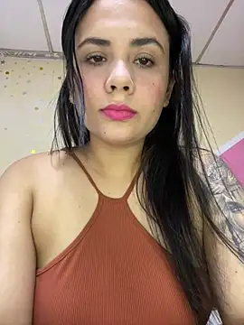 Leyna Kenet online show from May 2026 02:09:01 AM