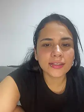 Snapshot of Leyna_Kenet chatting on December 2024 04:37:01 AM Leyna Kenet online show from December 2024 04:37:01 AM