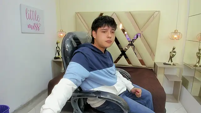 AndrewPherson online show from April 2026 12:21:02 PM