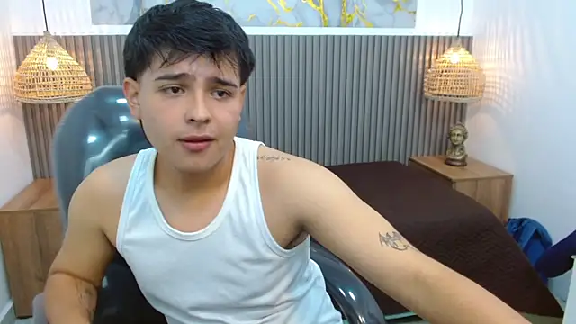 AndrewPherson online show from September 2025 01:09:02 PM