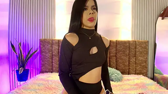 tiffany johnson11 online show from December 2025 07:30:01 PM